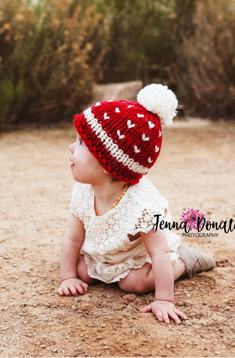 holiday hat knitting pattern | free knitting patterns | handy
